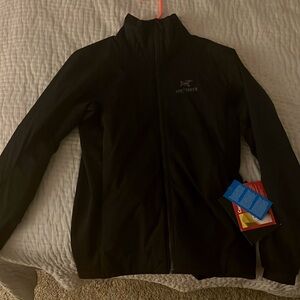 Arcreryx light women jacket